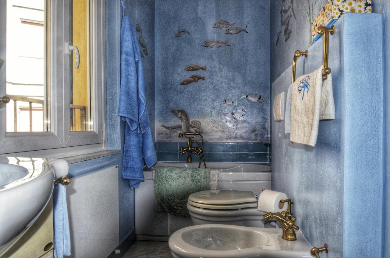 L'Oblo Apartment Riomaggiore Bagian luar foto