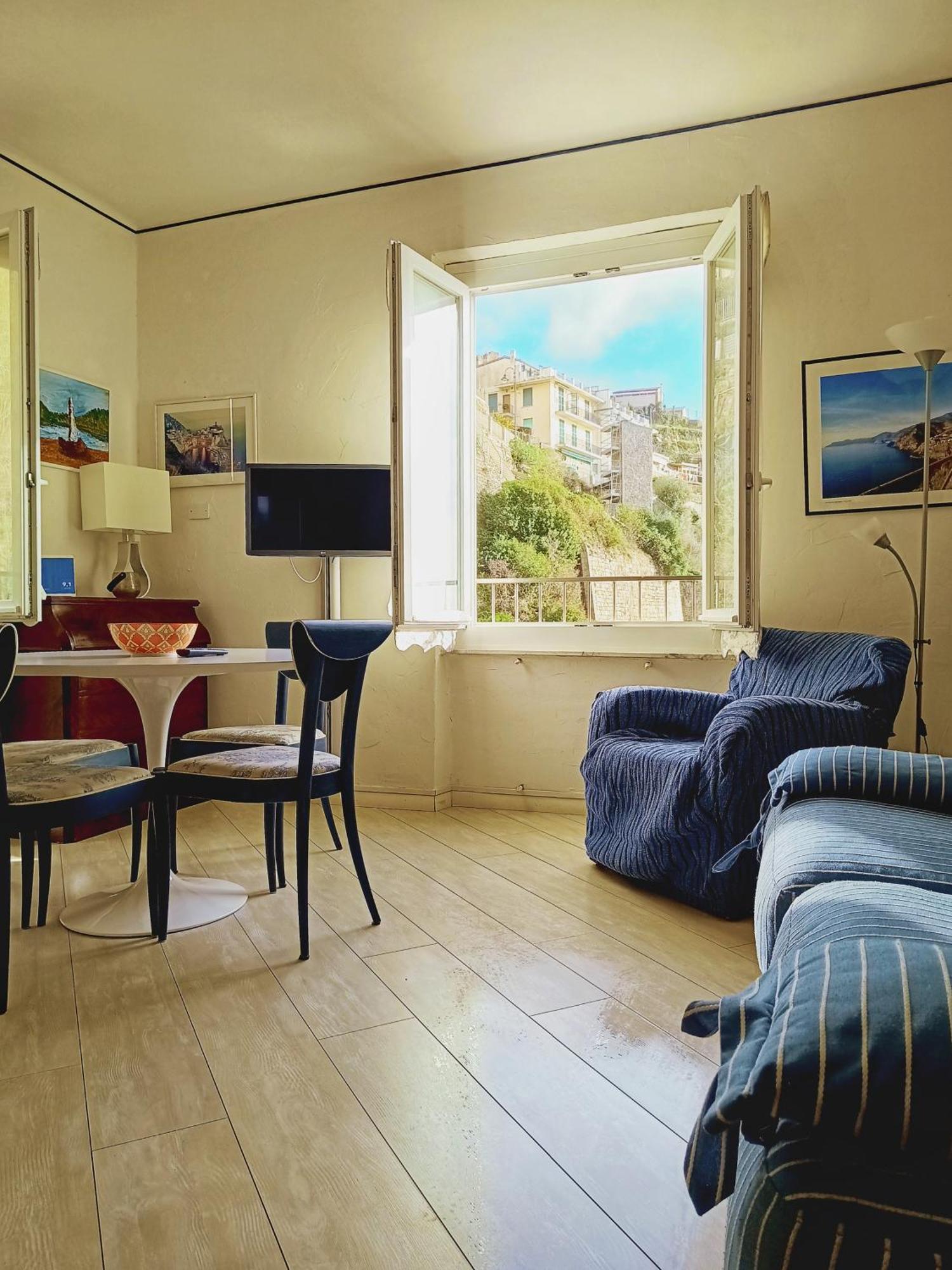 L'Oblo Apartment Riomaggiore Bagian luar foto