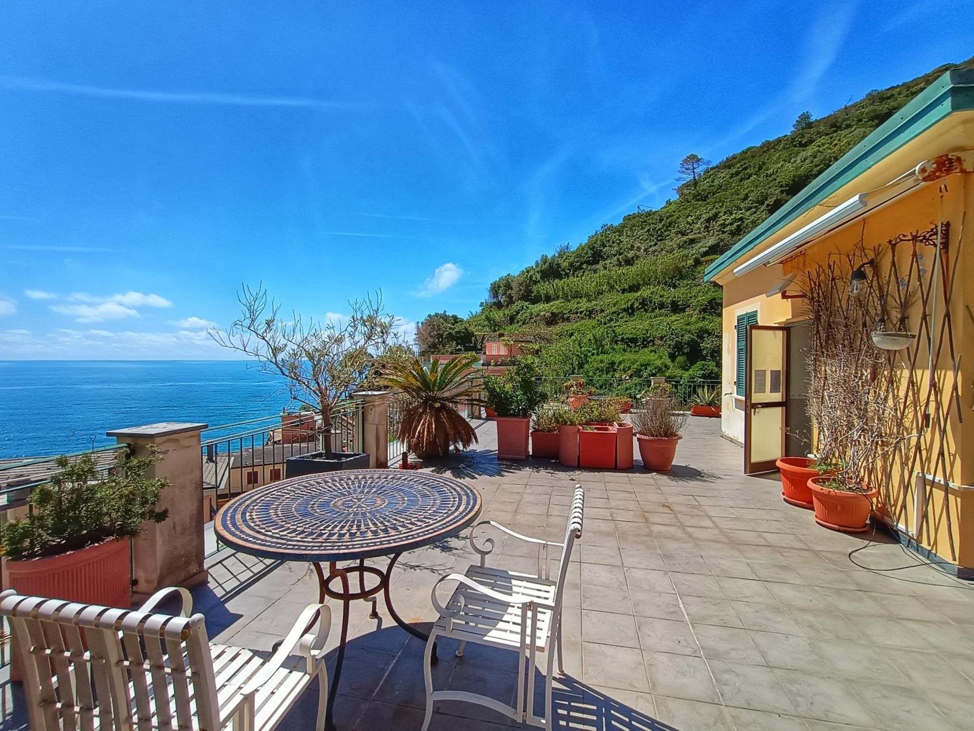 L'Oblo Apartment Riomaggiore Bagian luar foto