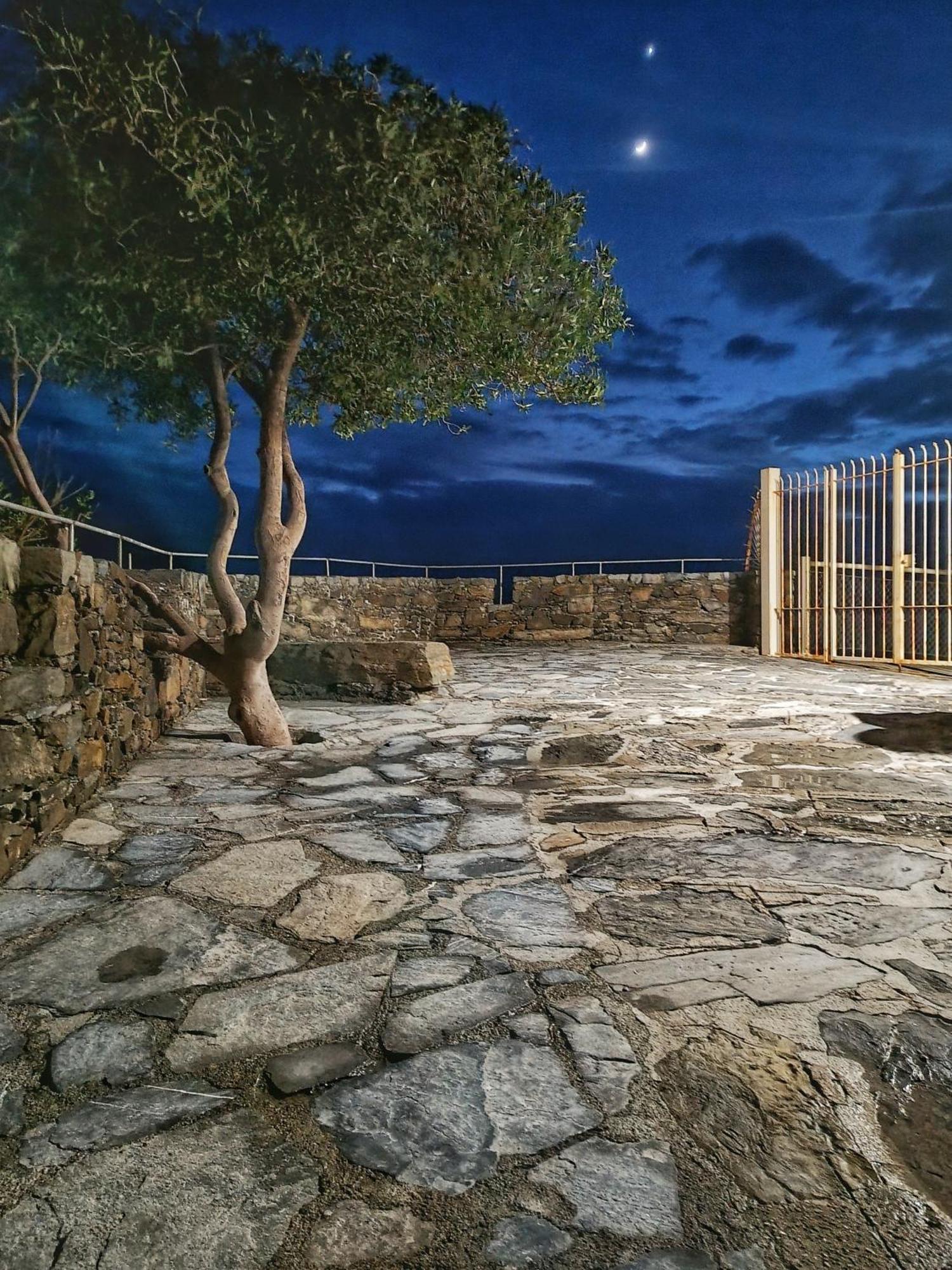 L'Oblo Apartment Riomaggiore Bagian luar foto